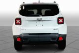 Used 2015 Jeep Renegade Latitude w/ Cold Weather Group II image 4