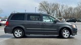 Used 2016 Dodge Grand Caravan SE image 4