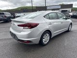 Certified 2020 Hyundai Elantra SE w/ Cargo Package (C1) image 3