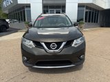 Used 2015 Nissan Rogue SL w/ SL Premium Package image 2