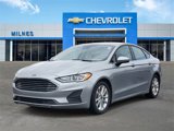 Used 2020 Ford Fusion SE image 2