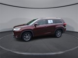 Used 2017 Toyota Highlander XLE image 4