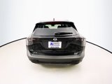 New 2025 Nissan Kicks SV image 6
