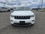Used 2017 Jeep Grand Cherokee Limited image 2