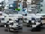 Used 2022 Nissan Rogue SV image 2