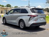Used 2022 Toyota Sienna LE image 5