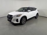 Used 2023 Nissan Kicks SV image 3