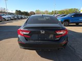 Used 2018 Honda Accord Sport image 4
