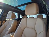 Certified 2024 Porsche Macan image 5