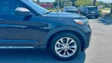 Certified 2021 Ford Explorer XLT w/ Equipment Group 202A image 3