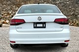 Used 2016 Volkswagen Jetta Sport image 4