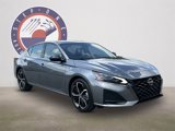 Used 2023 Nissan Altima 2.5 SR image 1