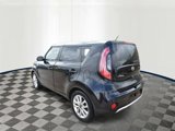 Used 2018 Kia Soul + image 4