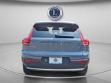 Used 2022 Volvo XC40 T5 Momentum image 6