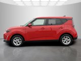 Used 2023 Kia Soul LX w/ LX Technology Package image 4