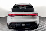 Certified 2024 Porsche Macan image 6