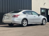 Used 2015 Nissan Altima 2.5 SV w/ Convenience Package image 5