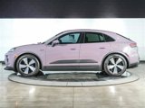 Used 2024 Porsche Macan 4 Electric image 2