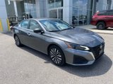 Used 2024 Nissan Altima 2.5 SV image 2