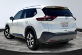 Used 2021 Nissan Rogue SV image 2