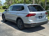 Used 2023 Volkswagen Tiguan SE image 4