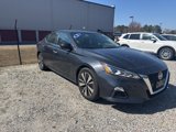 Used 2022 Nissan Altima 2.5 SV image 2