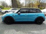 Used 2016 MINI Cooper 4-Door Hardtop image 2