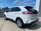 Used 2023 Ford Edge SEL image 5