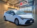 Used 2022 Toyota Corolla LE image 2