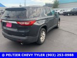 Used 2018 Chevrolet Traverse LT image 2