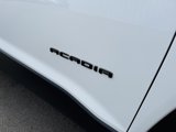 Used 2023 GMC Acadia SLE w/ Driver Convenience Package image 2