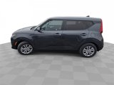 Used 2021 Kia Soul LX image 5