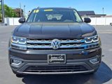 Used 2018 Volkswagen Atlas SEL Premium image 2