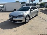 Used 2013 Volkswagen Passat TDI SE image 3
