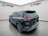 Used 2022 Nissan Rogue SV image 4