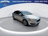 Used 2017 Ford Focus SE image 2