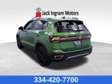 New 2025 Volkswagen Taos SE image 3