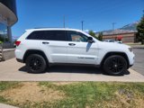Used 2017 Jeep Grand Cherokee Limited image 4