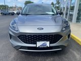 Certified 2022 Ford Escape SE w/ Convenience Package image 3