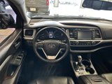 Used 2015 Toyota Highlander XLE image 2