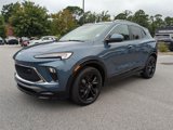 Used 2024 Buick Encore GX Sport Touring image 2