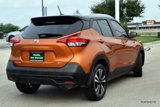 Used 2018 Nissan Kicks SV image 3