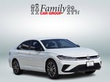 Used 2025 Volkswagen Jetta Sport image 2