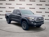 Used 2017 Toyota Tacoma SR5 image 4