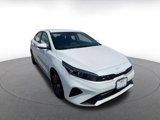 Used 2024 Kia Forte LXS image 3