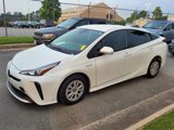 Used 2020 Toyota Prius L Eco image 2