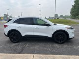 Used 2022 Ford Escape SE image 3