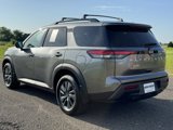 Used 2022 Nissan Pathfinder SV image 4