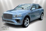 Used 2021 Bentley Bentayga image 2