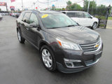Used 2017 Chevrolet Traverse LT w/ Style and Technology Package image 4